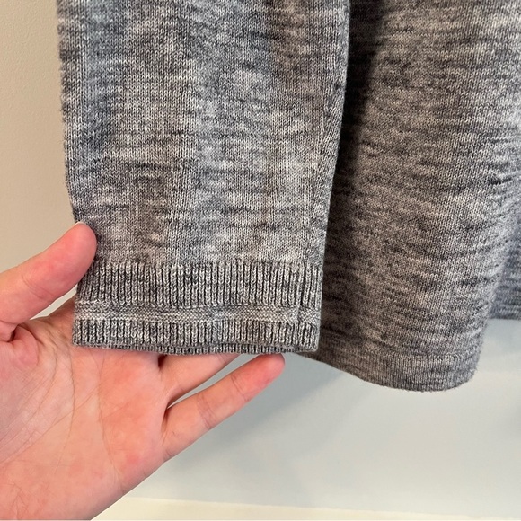 Women’s pure Jill Gray Long Sleeve Sweater top size medium M - Picture 4 of 6